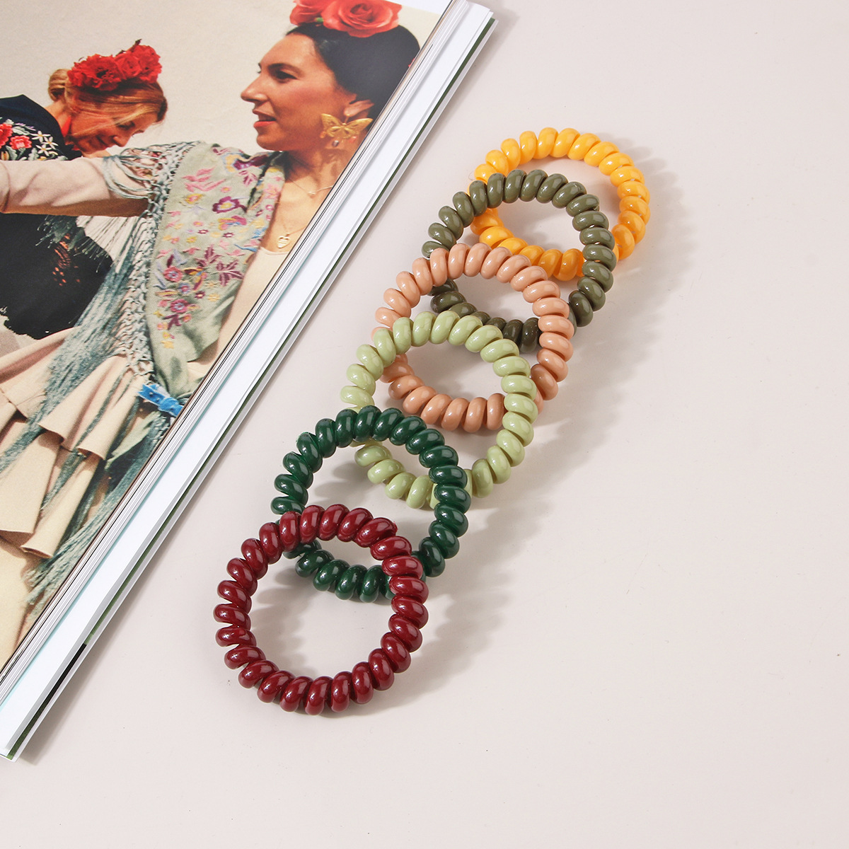 4 Pieces Hair Ties For Women Poni Hair Scrunchies Elastic Hair Bands Hair Styling Accessories Hair Ties Set Colorful Hair Bands Hair Ties For Girls Hair Scrunchies For Women Hair Ties For Long Hair Styling Accessories Hair Ponytail Holders Hair - 4 PCs Scrunchies