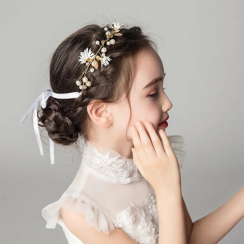 Wedding Crystal Pearl Flower Headband Tiara Hair Vine For Women Bride Bridal Wedding Hair Styling Accessories Jewelry Ornaments Headband Decorative Styling Gems For Events - White