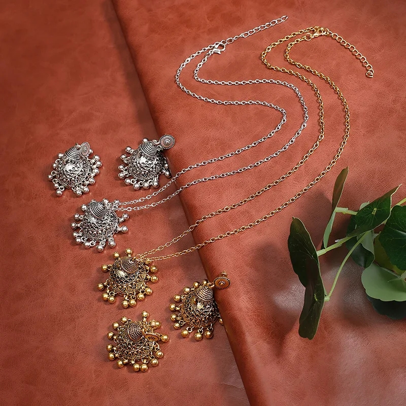 Oxidized Jhumki Necklace Golden Silver Tone Women Girls Tribal Ethnic Jewellery Set Traditional Oxidised Necklace For Women Statement Jhumka Necklace Golden Silver Adjustable Chain Ethnic Fashion Accessory Gift