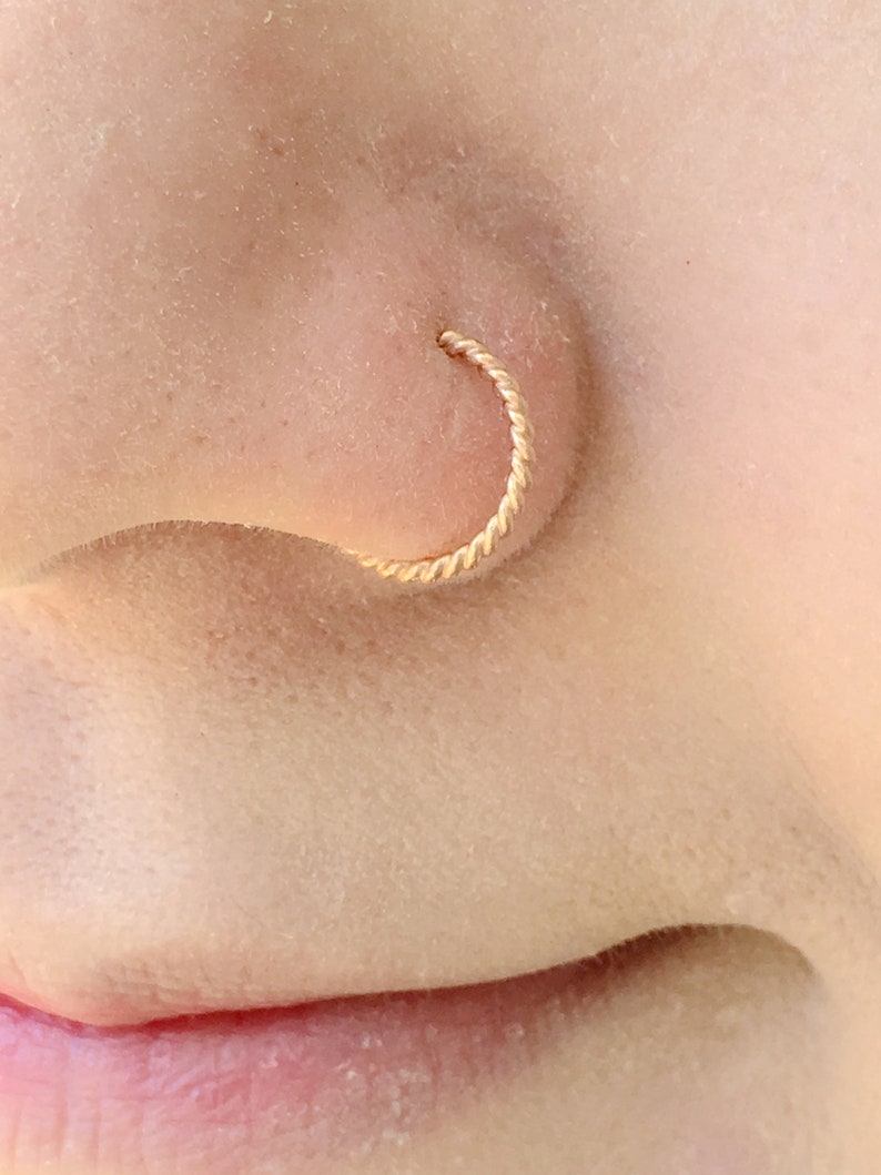 24 Pieces Spiral Twisted Nose Ring Jewelry Gold Tone For Piercing And None Piercing Nose Pin Jewelry Set Spiral Nose Ring Jewelrys Party Minimalist Nostril Hoops Gold Color Flexible Nose Jewelry Women Girls Gift Accessory - 24 Pcs Spril Golden