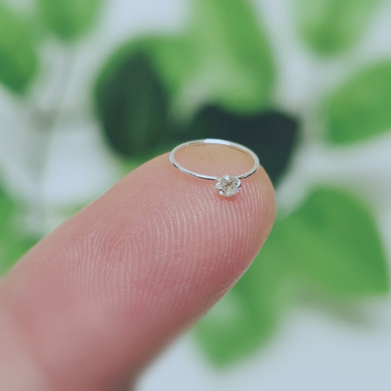 5 Pieces Single Stone Nose Ring Jewelry For Girls And Women Stainless Steel Nose Pin Jewelry In Golden And Silver Tone Naak Ki Long Naak Ka Koka Nath Nathni Nose Bali Stylish Nose Jewelry For Piercing And Non Piercing Daily And Party Wear Style - Stainless Multicolor