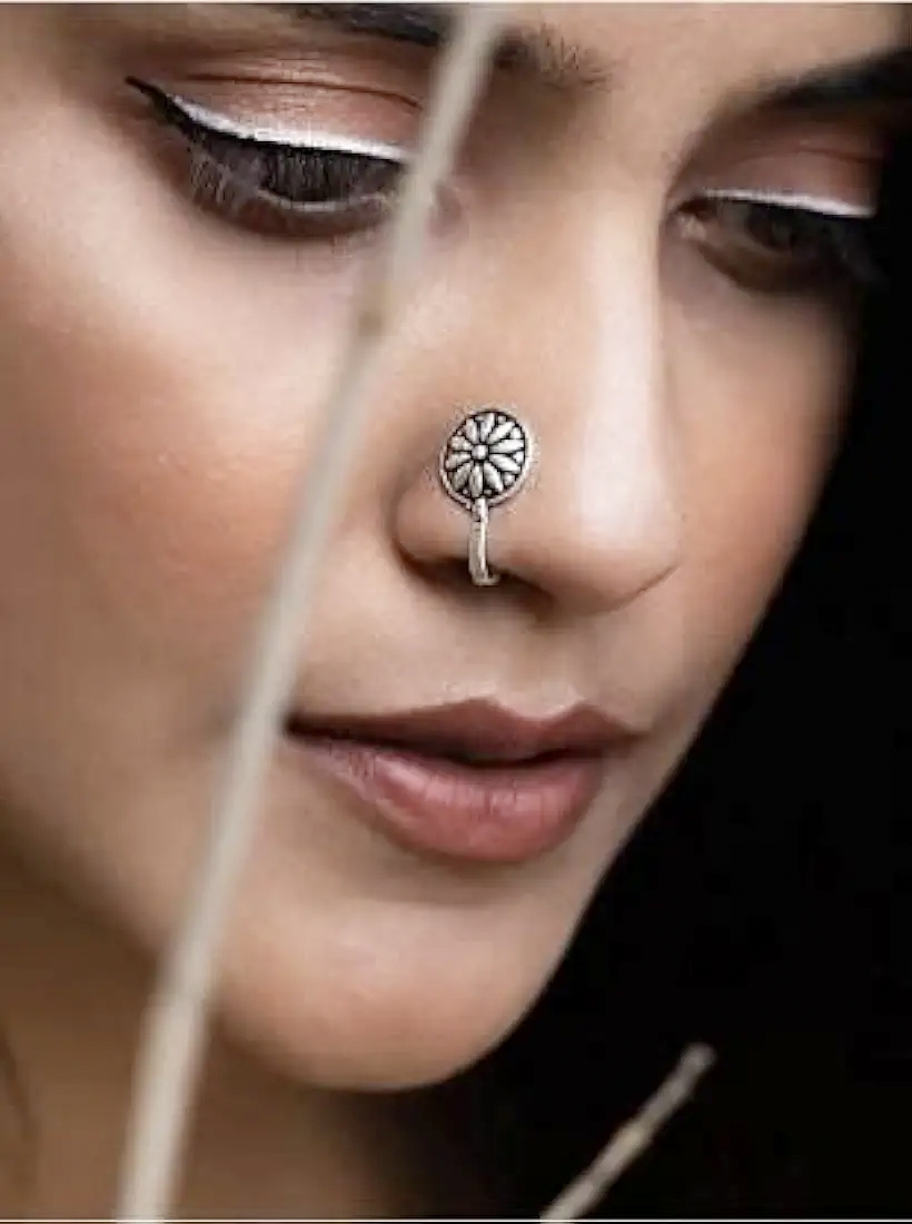 6 Pieces Nose Pin Jewelry Set Golden Silver Tone Oxidized Nose Ring Jewelry for Women Nose Cuff for Pierced and Non Pierced Nose Stylish Nose Pin Jewelrys Fashion Jewelry Nose Studs Combo Ethnic Traditional Nose Ring Jewelrys Daily Wear Nose - 4 Pcs Silver
