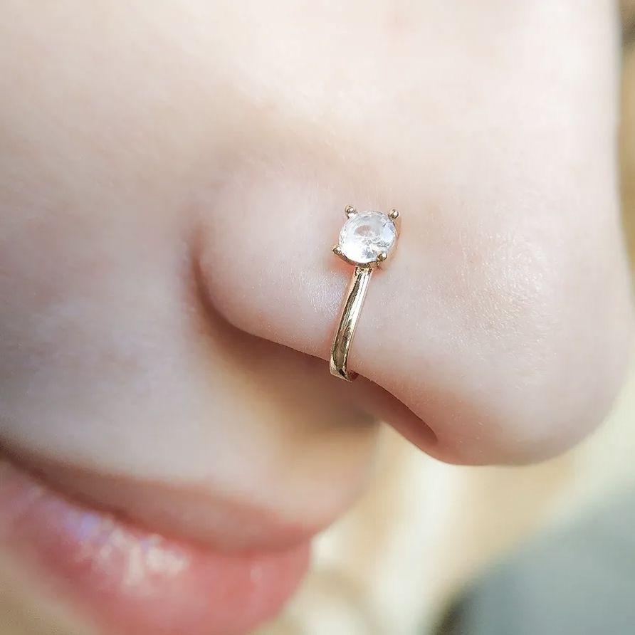 Zarkoon Fake Nose Pin Jewelry Nose Hoops Non Piercing Nose Ring Jewelry Single Stone Stainless Steel Golden And Silver Tone Stylish Nose Jewelry For Girls And Women Daily Party Wear Nose Jewelry Accessory